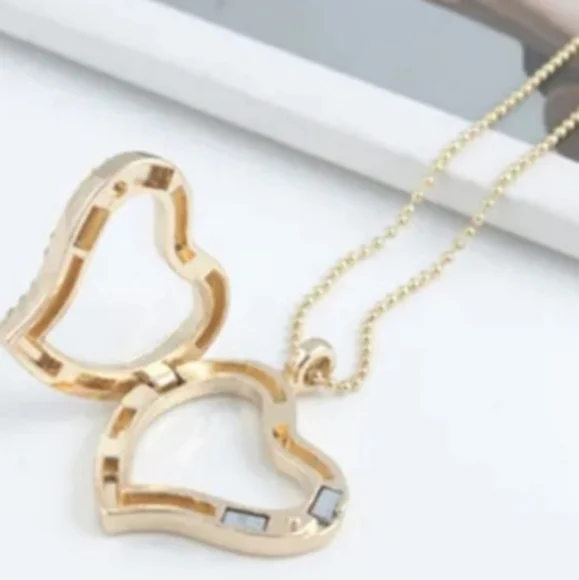 NEW! Beautiful Heart Gunmetal Locket Necklace - Picture 3 of 3